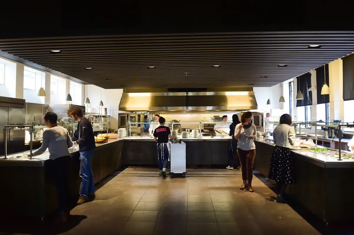 Dining img 1
